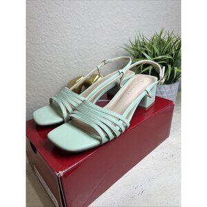 Journee Collection Shayana Mint Green Size 9.5M Women’s Sandal Dress Shoe